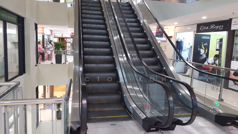 Lucky Plaza, 304 Orchard Road, 474 sqft, Mall Shop For Sale, by Victor Koh, 21242973 - CommercialGuru.com.sg
