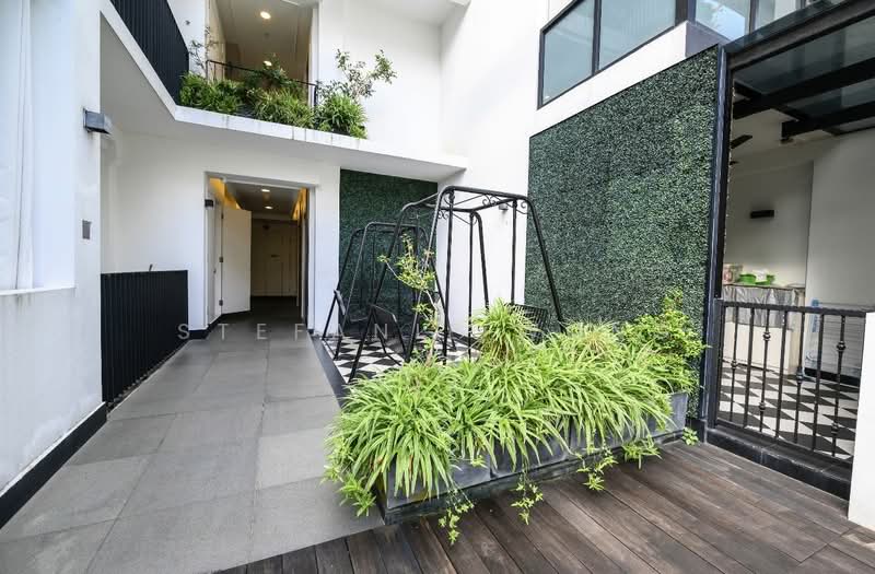 1919 Condominium For Sale at S$ 1,390,000 | PropertyGuru Singapore