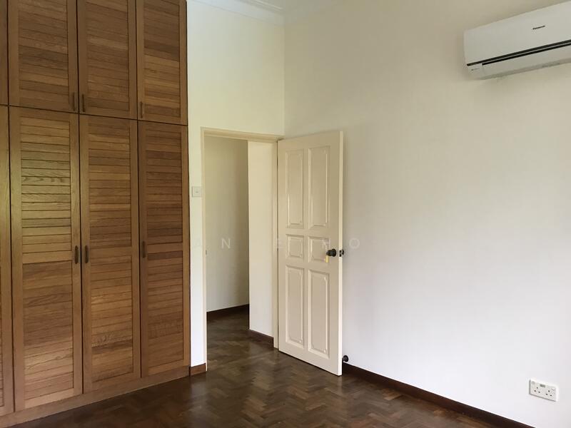 Jalan Haji Alias, Jalan Haji Alias, 4 Bedrooms, 2,700 sqft, Corner Terrace For Rent, by Anne Ho, 21244077 - PropertyGuru.com.sg