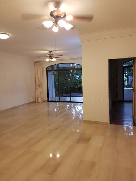 Tanglin Park, 1B Ridley Park, 3 Bedrooms, 1,485 sqft, Condominium For Rent, by Daniel Lye, 21248237 - Living hall - PropertyGuru.com.sg