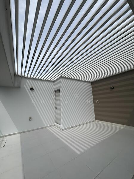 Kovan Regency Condominium For Sale at S$ 1,450,000 | PropertyGuru Singapore