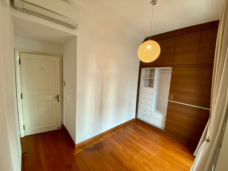 Gambier Court, 60 Kim Yam Road, 3 Bedrooms, 1,162 sqft, Apartment For Rent, by Michael Ciola, 21251556 - PropertyGuru.com.sg