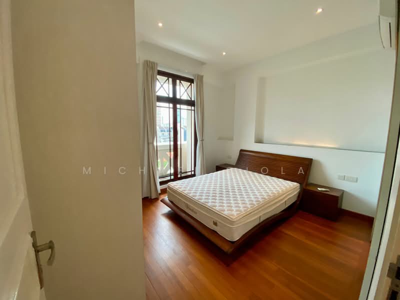 Gambier Court, 60 Kim Yam Road, 3 Bedrooms, 1,162 sqft, Apartment For Rent, by Michael Ciola, 21251556 - PropertyGuru.com.sg