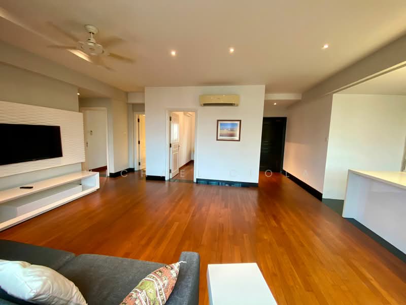 Gambier Court, 60 Kim Yam Road, 3 Bedrooms, 1,162 sqft, Apartment For Rent, by Michael Ciola, 21251556 - PropertyGuru.com.sg