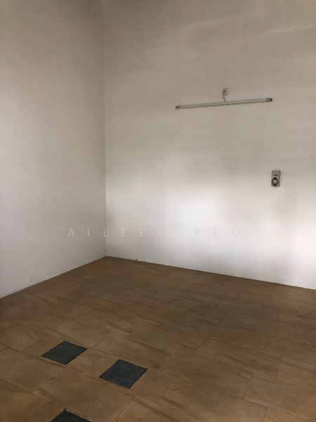 LAVENDER F & B FOR RENT