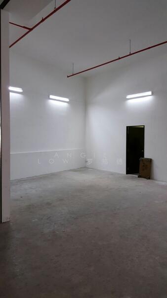 Woodlands Horizon, 31 Woodlands close, 1,722 sqft, Light Industrial (B1) For Sale, by Angie Low 罗笳僡, 21255605 - CommercialGuru.com.sg