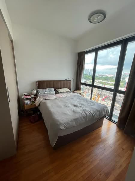 J Gateway, 2 Gateway Drive, 3 Bedrooms, 968 sqft, Condominium For Rent, by Carol Chu, 21259515 - PropertyGuru.com.sg
