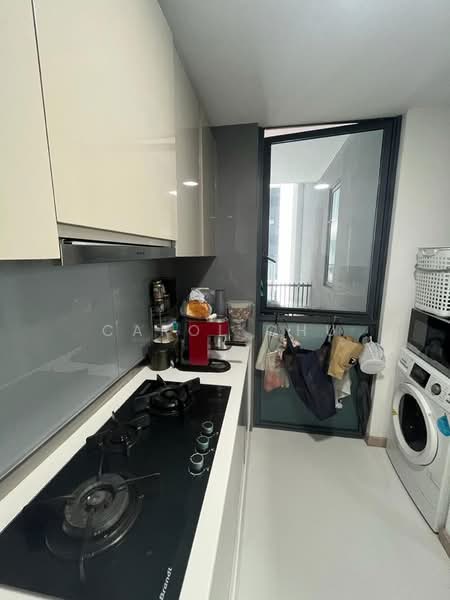 J Gateway, 2 Gateway Drive, 3 Bedrooms, 968 sqft, Condominium For Rent, by Carol Chu, 21259515 - PropertyGuru.com.sg