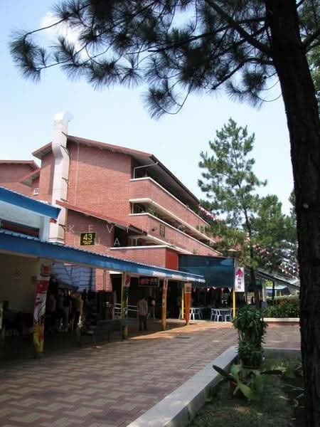 43 Holland Drive, 43 Holland Drive, Tanglin / Holland / Bukit Timah, 1,367 sqft, Shop / Shophouse For Rent, by Kevin Chia Huat Chew, 21259739 - CommercialGuru.com.sg