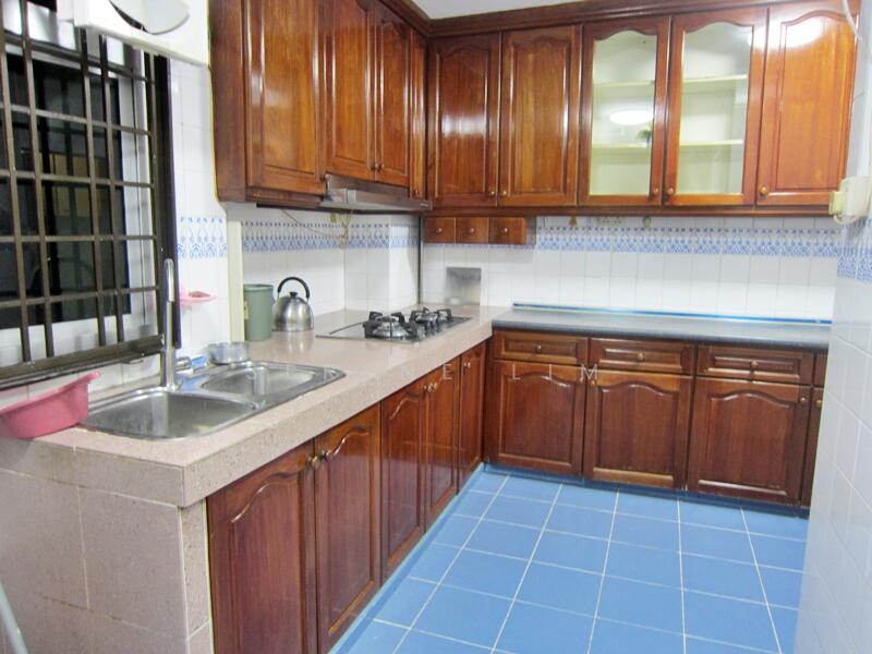 Well maintained Kitchen