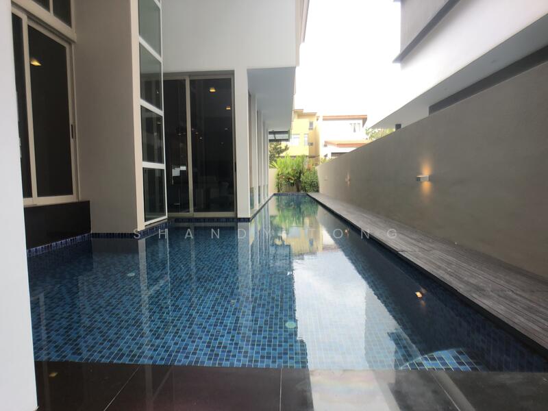For Rent - Modern Semi D with Pool and Lift Near French Int'l School