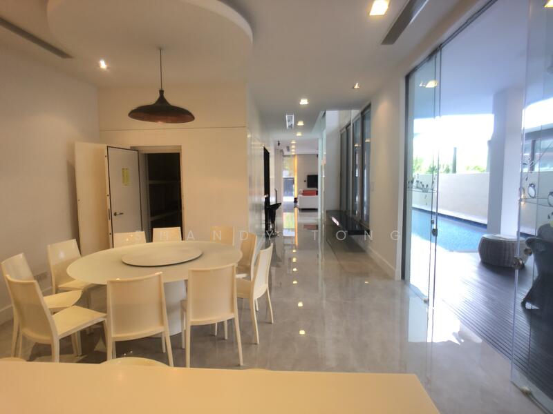 For Rent - Modern Semi D with Pool and Lift Near French Int'l School