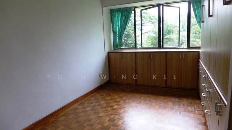 Pine Grove, 1M Pine Grove, Clementi Park / Upper Bukit Timah, 4 Bedrooms, 1,930 sqft, Condominium For Rent, by Poon Wing Kee, 21267987 - Study Room / Bedroom 2 - PropertyGuru.com.sg