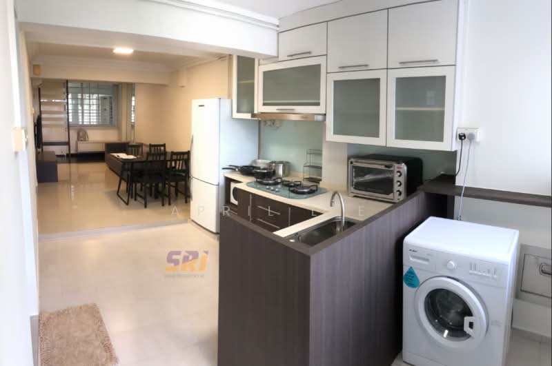 12 Holland Avenue, 12 Holland Avenue, 2 Bedrooms, 700 sqft, HDB Flat For Rent, by April Lee, 21277149 - PropertyGuru.com.sg