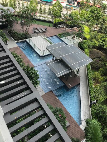 immim Pool View 