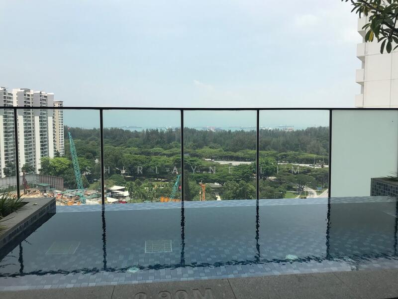 Infinity pool