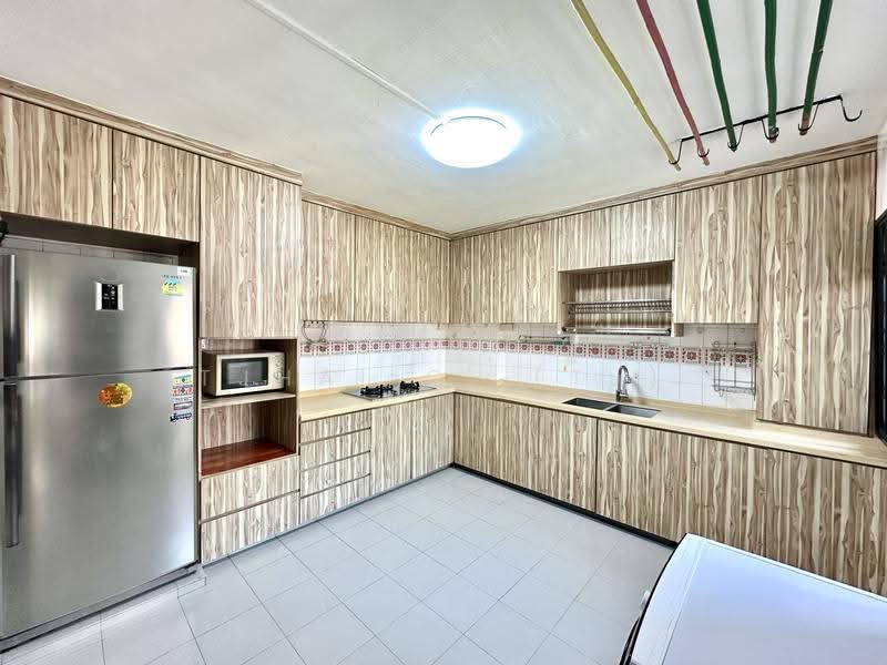 388 Tampines Street 32, 388 Tampines Street 32, Pasir Ris / Tampines, 4 Bedrooms, 1,367 sqft, HDB Flat For Rent, by TJHAI C. (TJ), 21277683 - PropertyGuru.com.sg