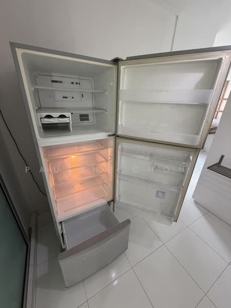437 Jurong West Avenue 1, 437 Jurong West Avenue 1, 3 Bedrooms, 1,433 sqft, HDB Flat For Rent, by Pauline Chong, 21278589 - PropertyGuru.com.sg