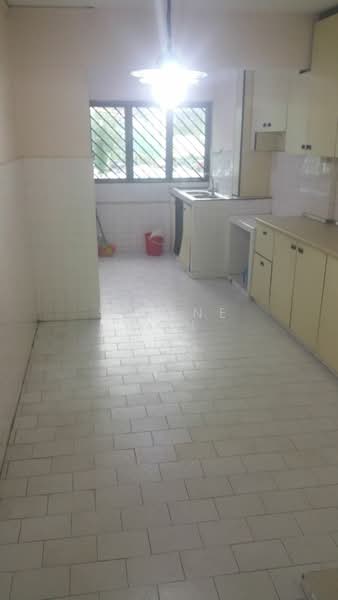 For Rent - 271 Tampines Street 21