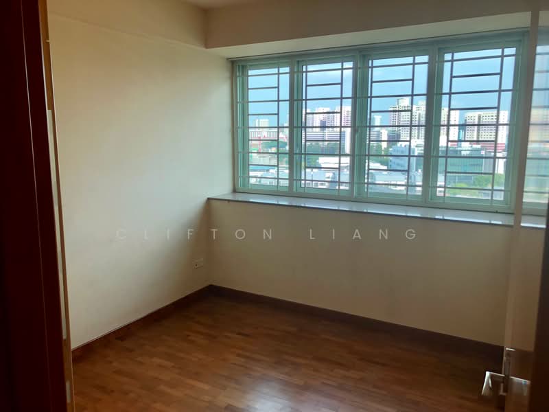 Queens, 10 Stirling Road, 3 Bedrooms, 1,195 sqft, Condominium For Rent, by Clifton Liang, 21282256 - PropertyGuru.com.sg