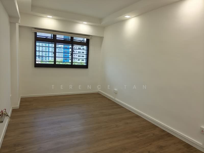 For Rent - 338 Sembawang Crescent