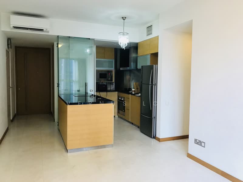 The Clift, 21 McCallum Street, 2 Bedrooms, 775 sqft, Apartment For Rent, by Vernus Lou, 21285913 - PropertyGuru.com.sg