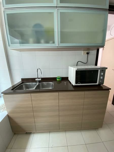 For Rent - Mackenzie 138