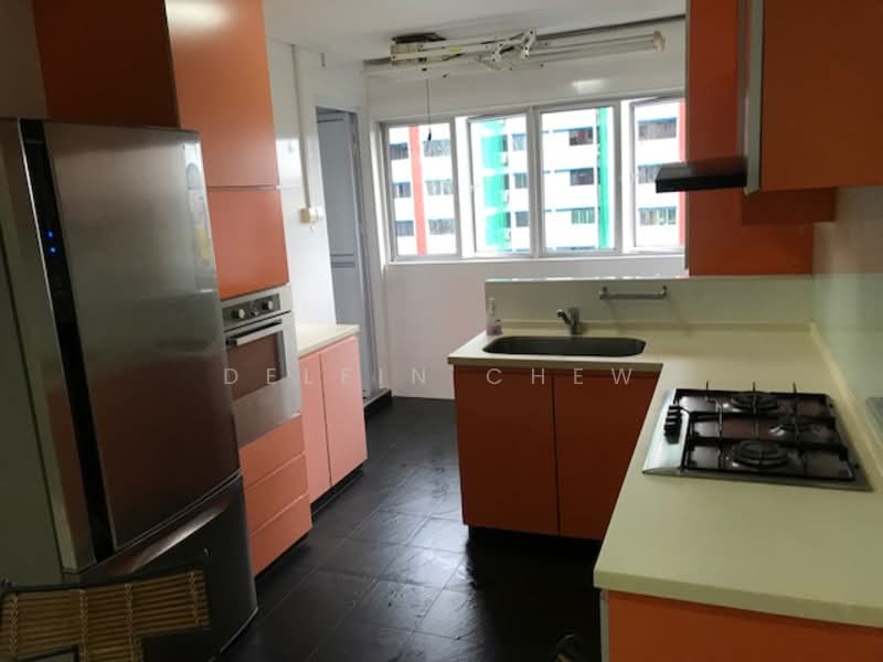 120 Geylang East Central, 120 Geylang East Central, 3 Bedrooms, 990 sqft, HDB Flat For Rent, by Delfin Chew, 21291043 - Kitchen - PropertyGuru.com.sg