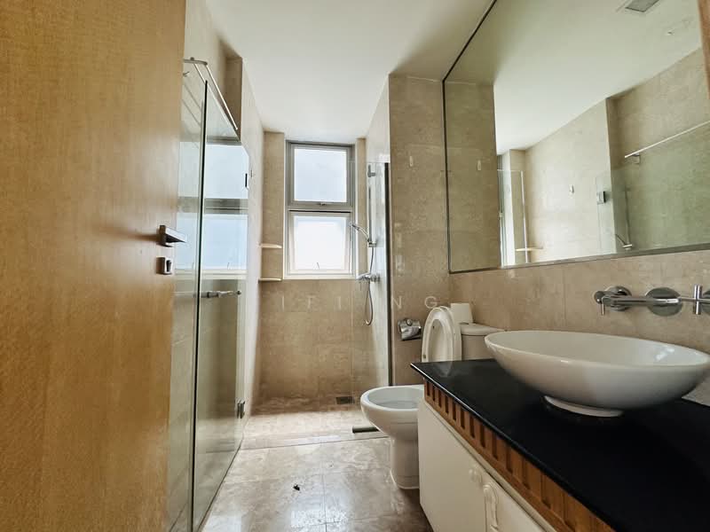 Cairnhill Crest, 2 Cairnhill Circle, 4 Bedrooms, 1,733 sqft, Condominium For Rent, by FiFi Ng, 21291765 - PropertyGuru.com.sg