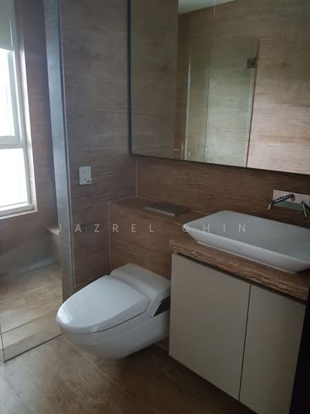 Corals at Keppel Bay, 15 Keppel Bay Drive, 3 Bedrooms, 1,270 sqft, Condominium For Rent, by Jazrel Chin, 21291818 - Master Bathroom - PropertyGuru.com.sg