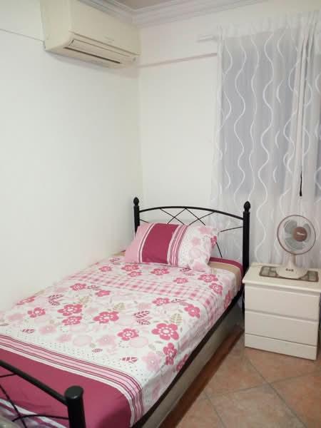 326 Clementi Avenue 5, 326 Clementi Avenue 5, 2 Bedrooms, 721 sqft, HDB Flat For Rent, by Pam Loh, 21291831 - PropertyGuru.com.sg