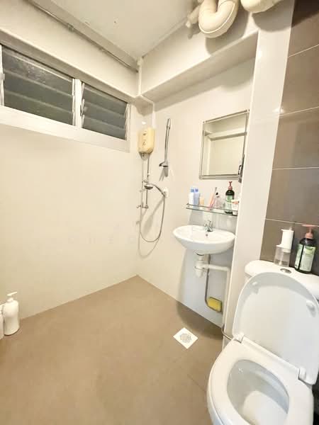 403 Serangoon Avenue 1, 403 Serangoon Avenue 1, 3 Bedrooms, 1,130 sqft, HDB Flat For Rent, by Annie Cheovys Tiew, 21291921 - PropertyGuru.com.sg