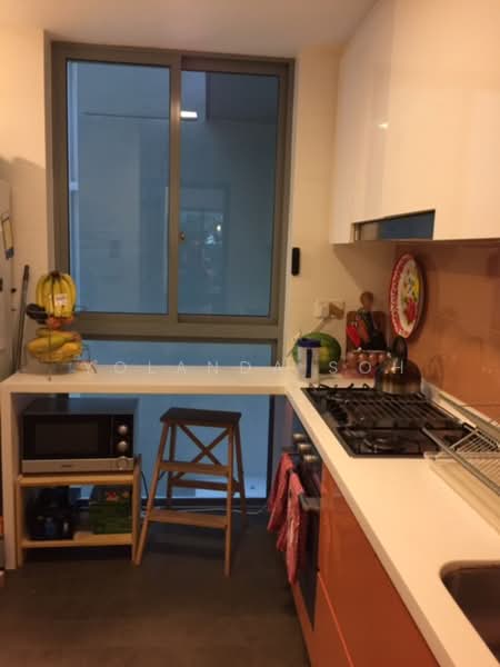 Double Bay Residences, 21C Simei Street 4, 3 Bedrooms, 1,367 sqft, Condominium For Rent, by Yolanda Soh, 21292548 - Kitchen - PropertyGuru.com.sg