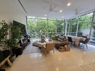For Rent - MODERN LUXURIOUS Design Semi-D @ Vanda Crescent