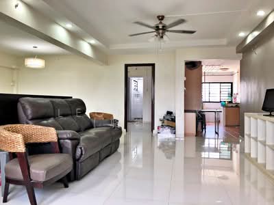 For Rent - 162 Tampines Street 12