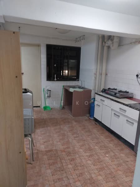 1 Dover Road, 1 Dover Road, 2 Bedrooms, 100 sqft, HDB Flat For Rent, by Julie Kong, 21303692 - PropertyGuru.com.sg