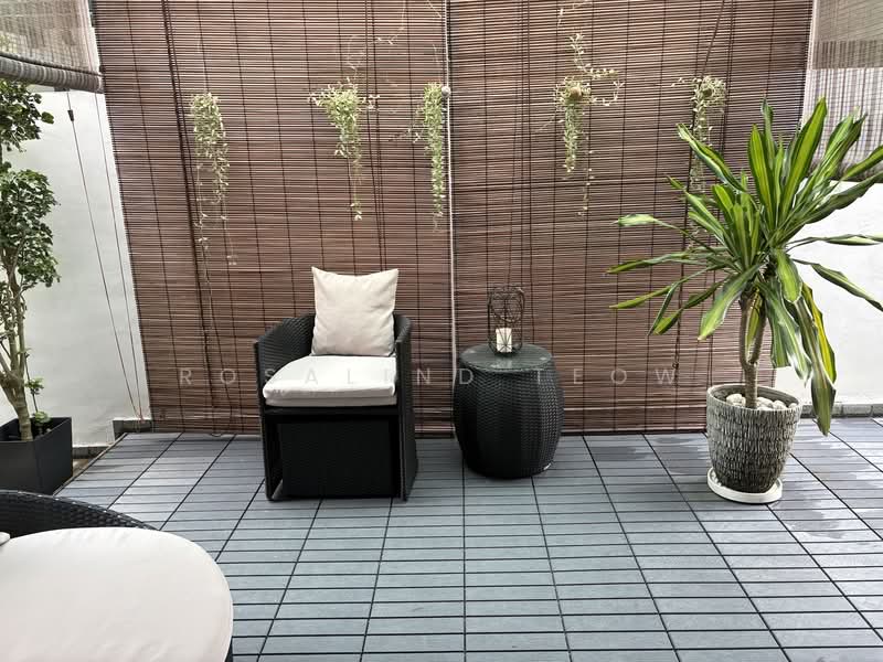 Cosy, charming corner terrace in Serangoon Bishan Lor Chuan MRT, Tai Hwan Walk, 4 Bedrooms, 2,734 sqft, Corner Terrace For Rent, by Rosalind Teow, 21307258 - PropertyGuru.com.sg