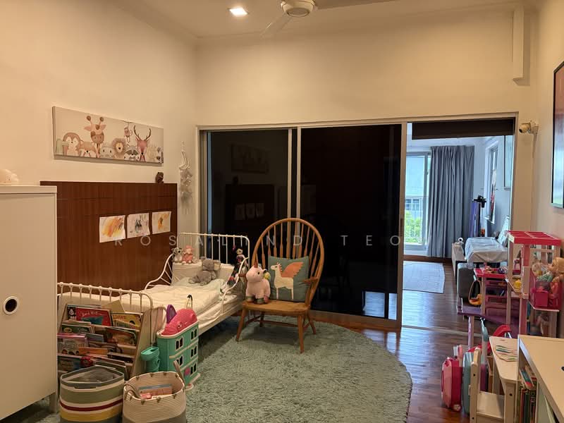 Cosy, charming corner terrace in Serangoon Bishan Lor Chuan MRT, Tai Hwan Walk, 4 Bedrooms, 2,734 sqft, Corner Terrace For Rent, by Rosalind Teow, 21307258 - PropertyGuru.com.sg