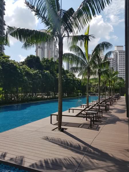 Commonwealth Towers, 230 Commonwealth Avenue, 2 Bedrooms, 700 sqft, Condominium For Rent, by Justin Ong, 21308305 - POOLDECK - PropertyGuru.com.sg