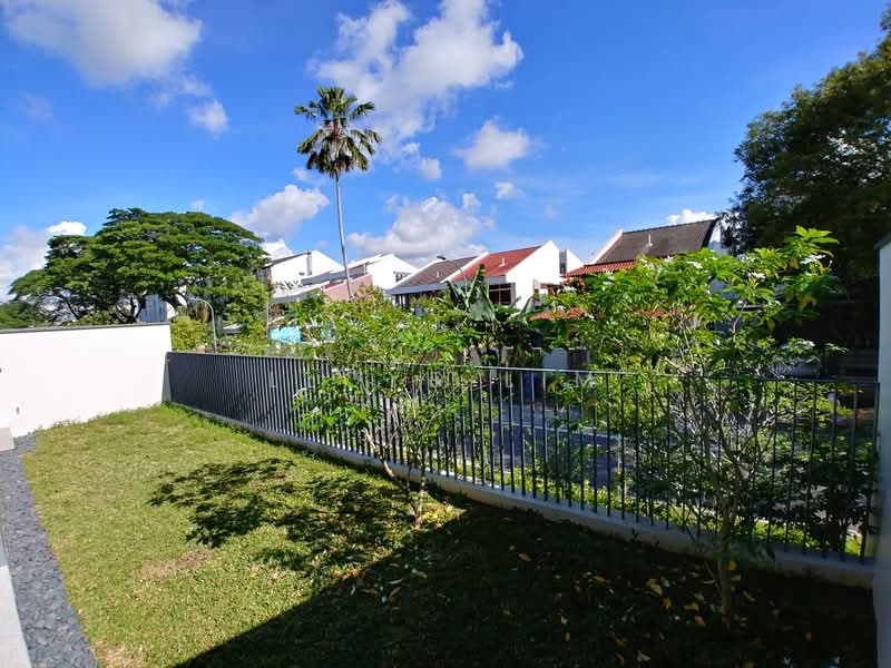 Victoria Park Villas, 81 Victoria Park Grove, 5 Bedrooms, 4,200 sqft, Semi-Detached House For Rent, by Lloyd Lim, 21310326 - Bright and Sunny with beautiful Scenic view. - PropertyGuru.com.sg