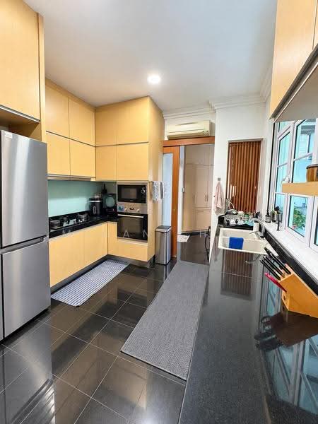 Kheam Hock Bungalow, Kheam Hock Road, Tanglin / Holland / Bukit Timah, 5 Bedrooms, 8,000 sqft, Detached House For Rent, by Megan Chua, 21311231 - Kitchen - PropertyGuru.com.sg