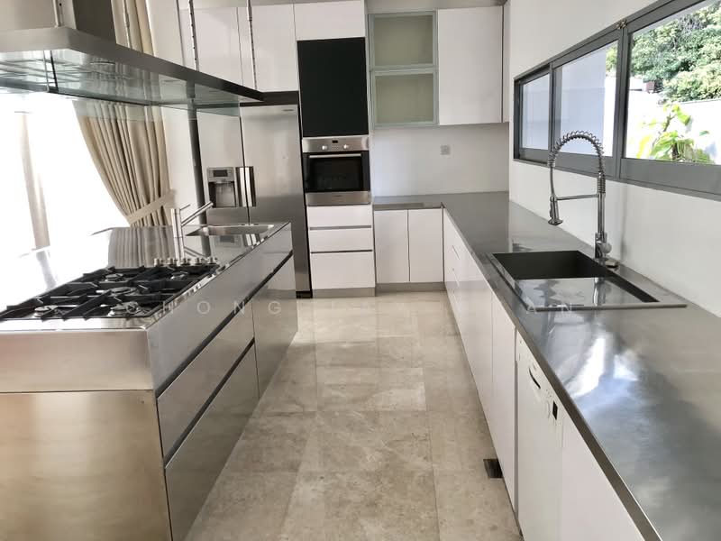 MODERN 2 1/2 STOREY DETACHED HOUSE, One Tree Hill, 6 Bedrooms, 6,800 sqft, Detached House For Rent, by Chong Lay Guan, 21317249 - PropertyGuru.com.sg