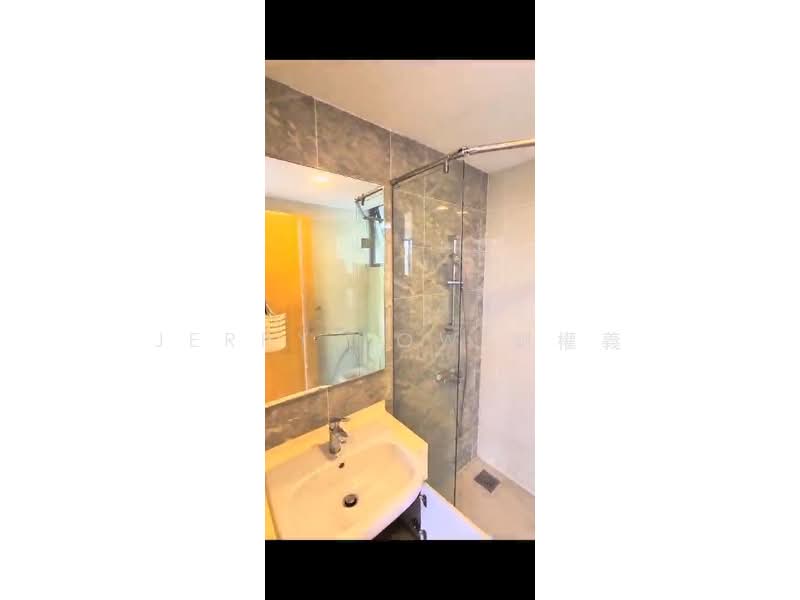 La Fiesta, 70 Sengkang Square, 2 Bedrooms, 752 sqft, Condominium For Rent, by Jerry Low 劉權義, 21318432 - PropertyGuru.com.sg