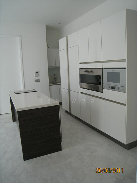 Dry Kitchen