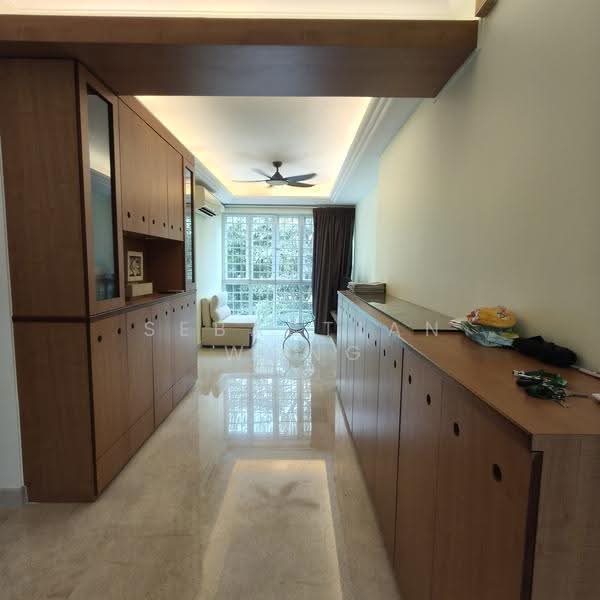 Regency Lodge, 17 Shanghai Road, Tanglin / Holland / Bukit Timah, 5 Bedrooms, 1,291 sqft, Apartment For Rent, by Sebastian Wong, 21322863 - Living Room - PropertyGuru.com.sg