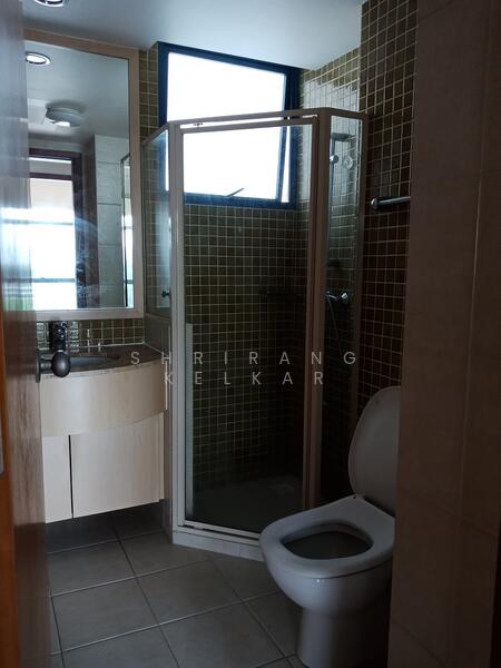 Blue Horizon, 29 West Coast Crescent, 2 Bedrooms, 958 sqft, Condominium For Rent, by Shrirang Kelkar, 21323693 - CMN TOILETS - PropertyGuru.com.sg
