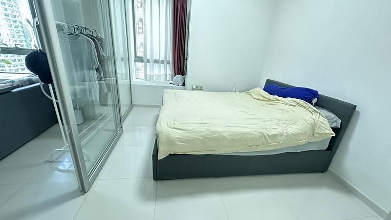 One Shenton, 1 Shenton Way, Boat Quay / Raffles Place / Marina, 1 Bedroom, 581 sqft, Condominium For Rent, by Serene Gan 顏詩玲, 21325502 - Bedroom - PropertyGuru.com.sg