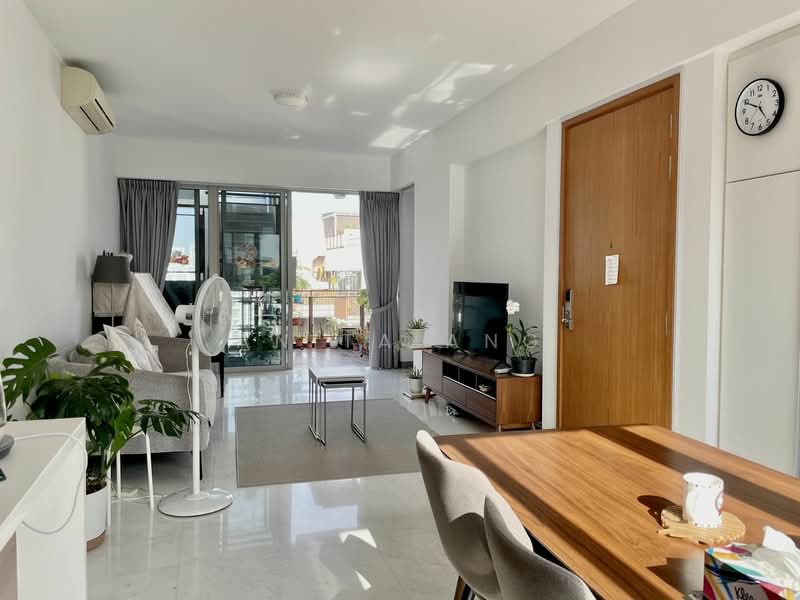 Floridian, 971 Bukit Timah Road, 4 Bedrooms, 2,239 sqft, Condominium For Rent, by Anita Ang, 21325721 - PropertyGuru.com.sg