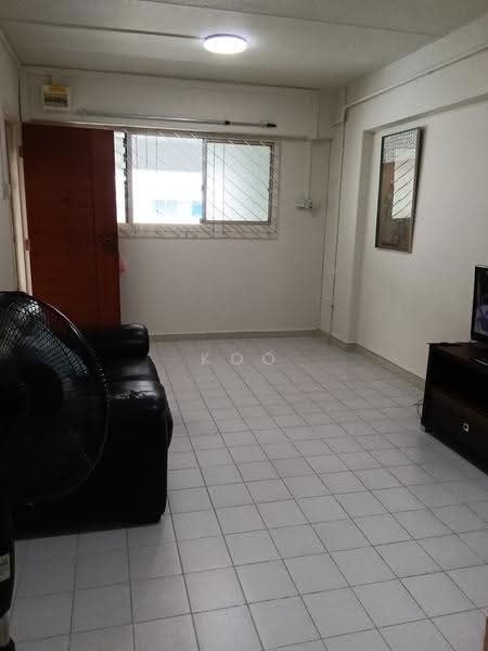 130 Yishun Street 11, 130 Yishun Street 11, Sembawang / Yishun, 2 Bedrooms, 796 sqft, HDB Flat For Rent, by Koo Kam Yin, 21331616 - PropertyGuru.com.sg
