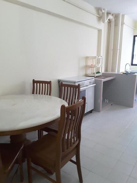 130 Yishun Street 11, 130 Yishun Street 11, Sembawang / Yishun, 2 Bedrooms, 796 sqft, HDB Flat For Rent, by Koo Kam Yin, 21331616 - Big Kitchen - PropertyGuru.com.sg